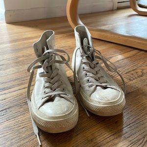 High top white converse